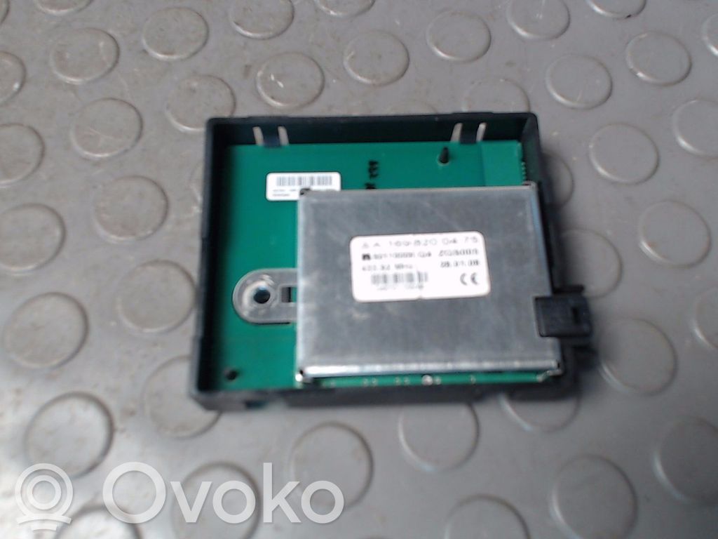 Keskikonsoli   A1698200475