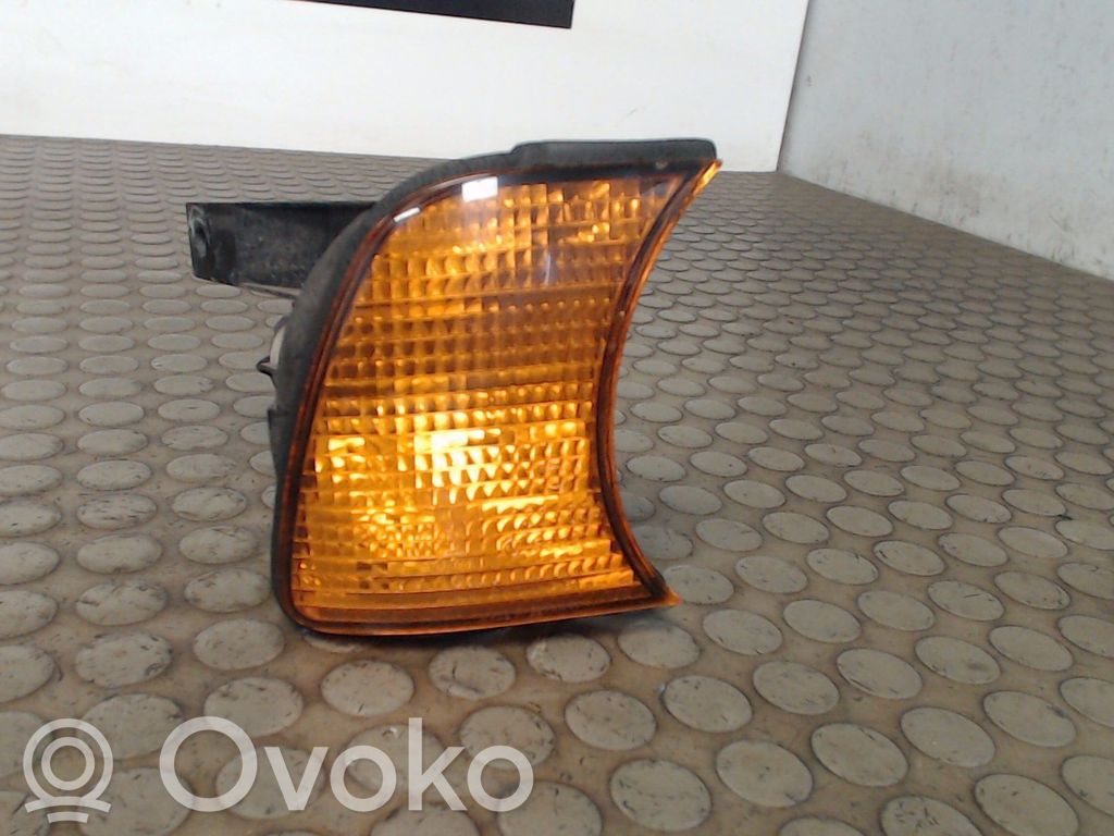 BMW 5 E34 Front indicator light 