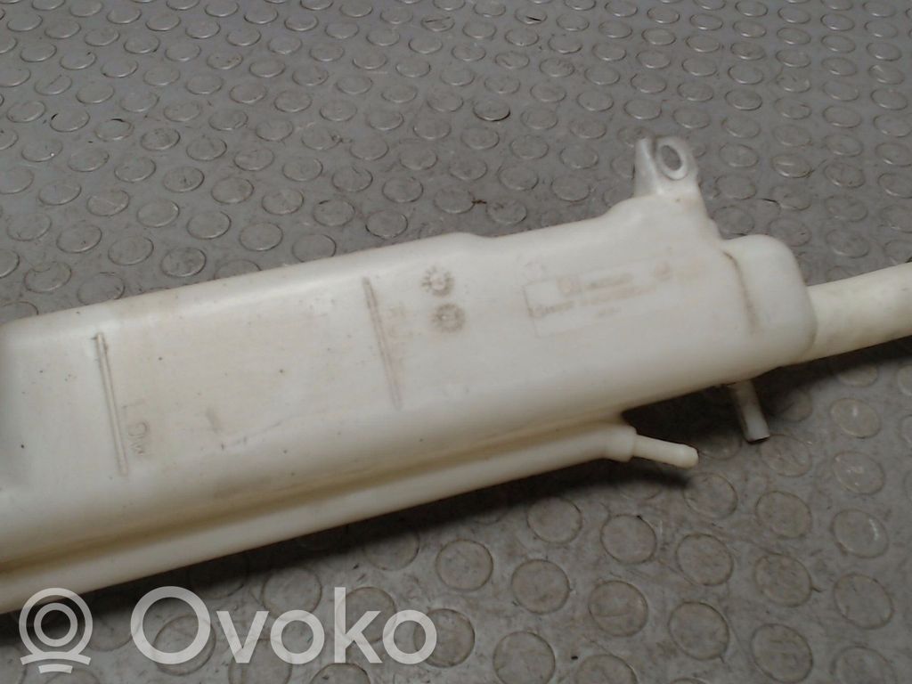 Mitsubishi Colt Vas expansiune/rezervor lichid de răcire 