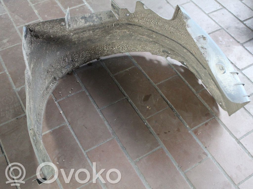 Opel Astra F Nadkole przednie 