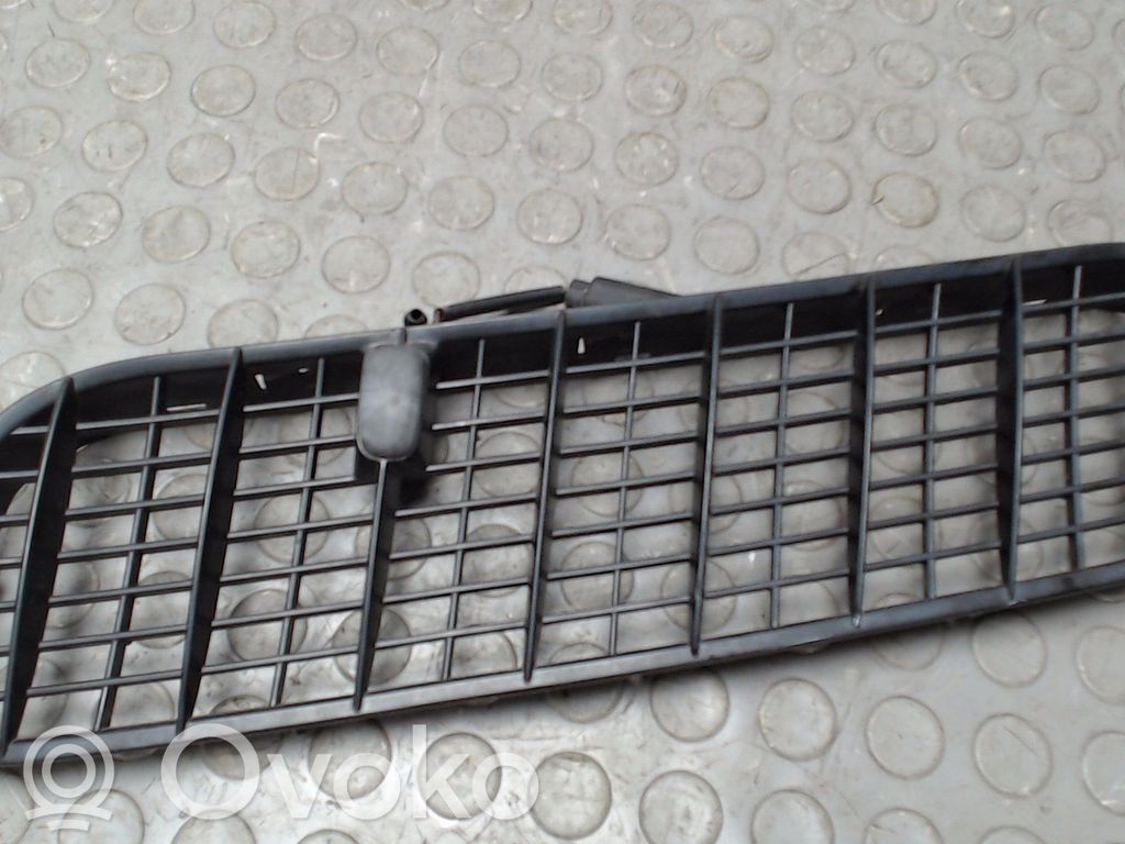 Grille calandre de capot   51138402669,51137000281