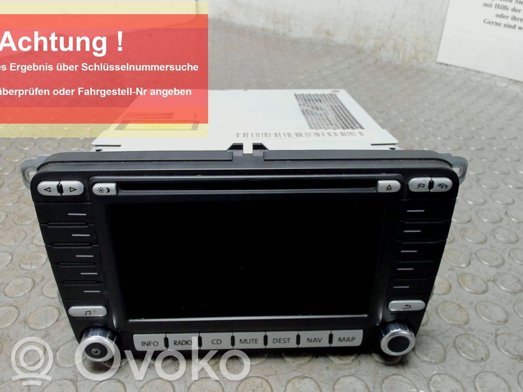 Volkswagen PASSAT B6 Unità principale autoradio/CD/DVD/GPS 