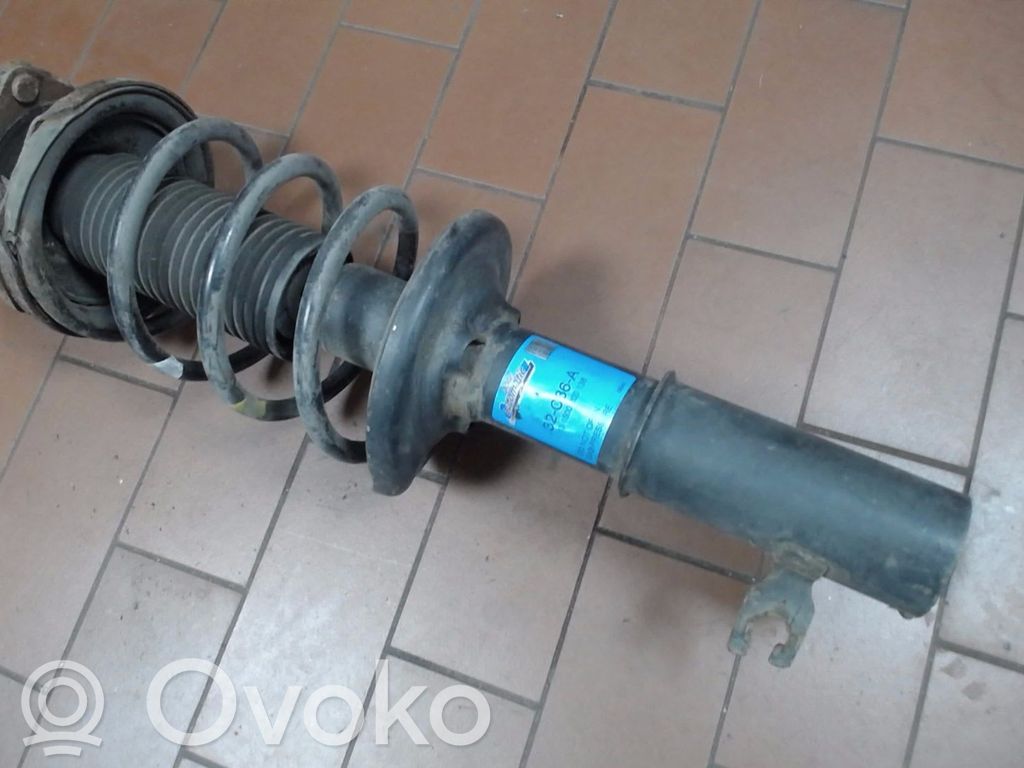 Priekinis amortizatorius   BC1F34700,0000
