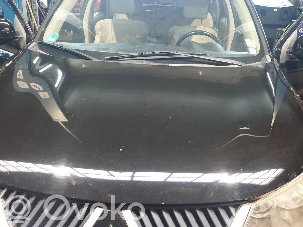 Mitsubishi Outlander Dzinēja pārsegs (vāks) 