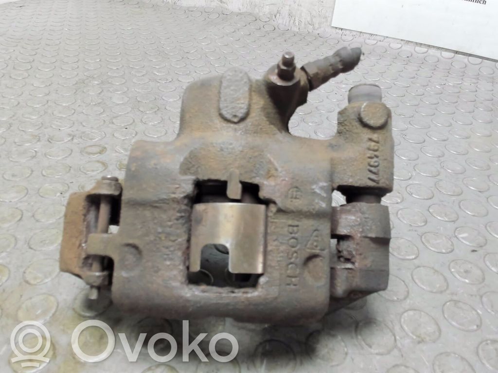 Fiat Seicento/600 Etujarrusatula 