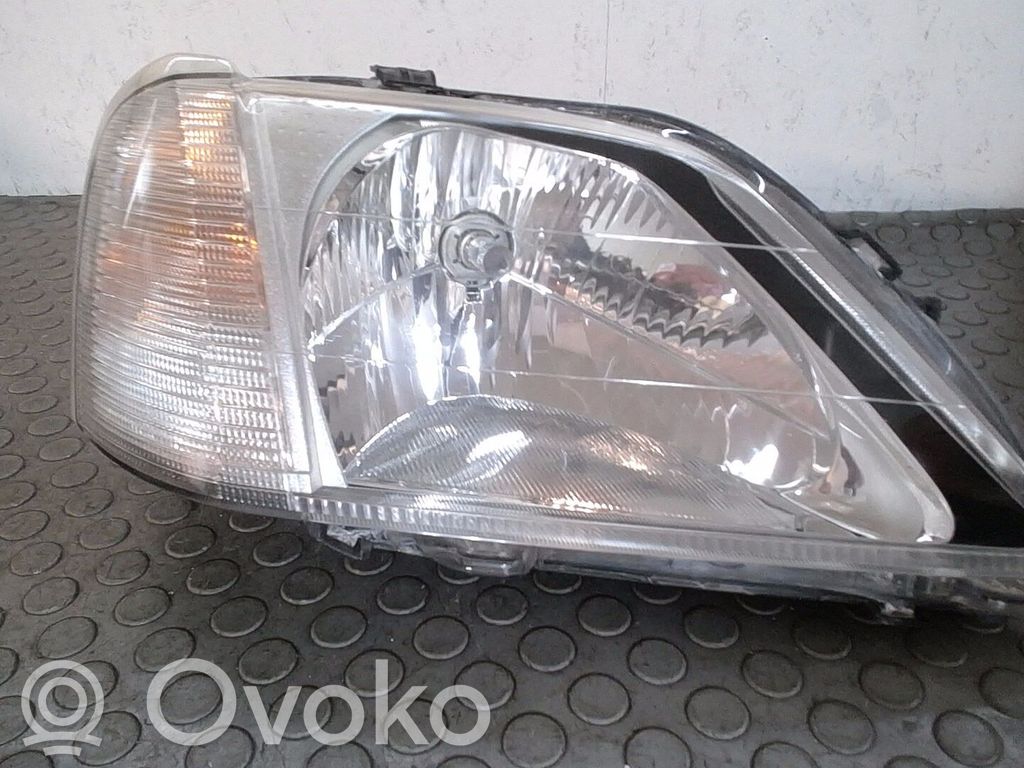 Dacia Logan I Faro/fanale 