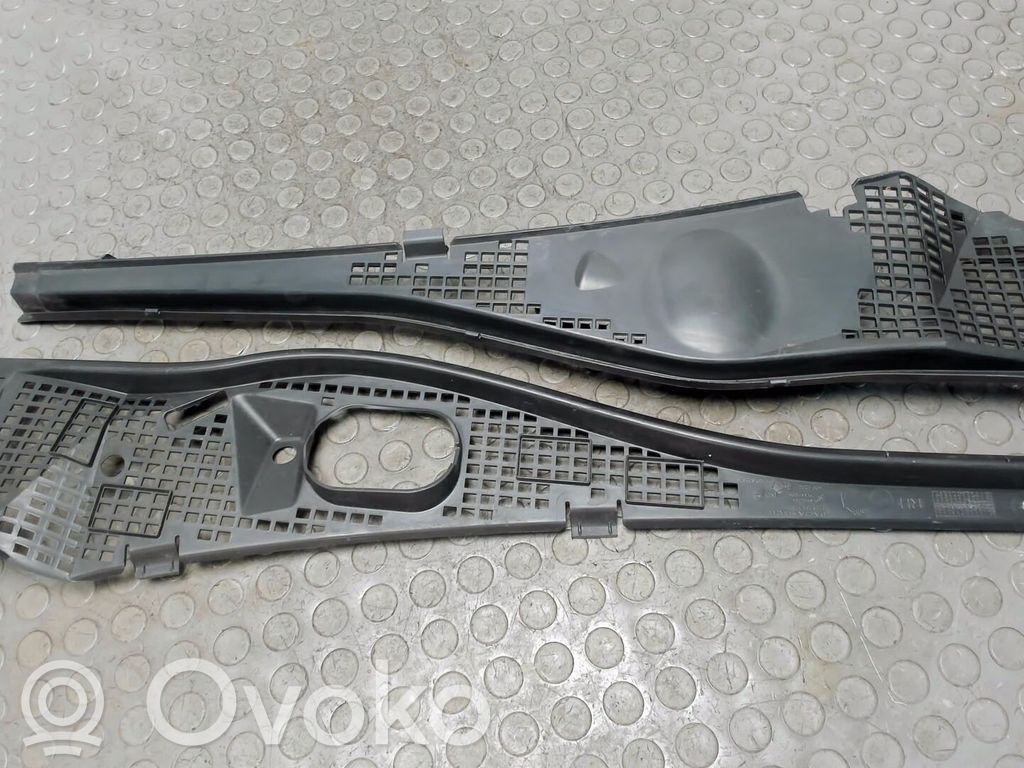 Dacia Sandero Garniture d'essuie-glace 