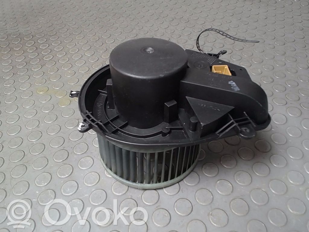 Volkswagen PASSAT B5.5 Ventilator electric răcire radiator
