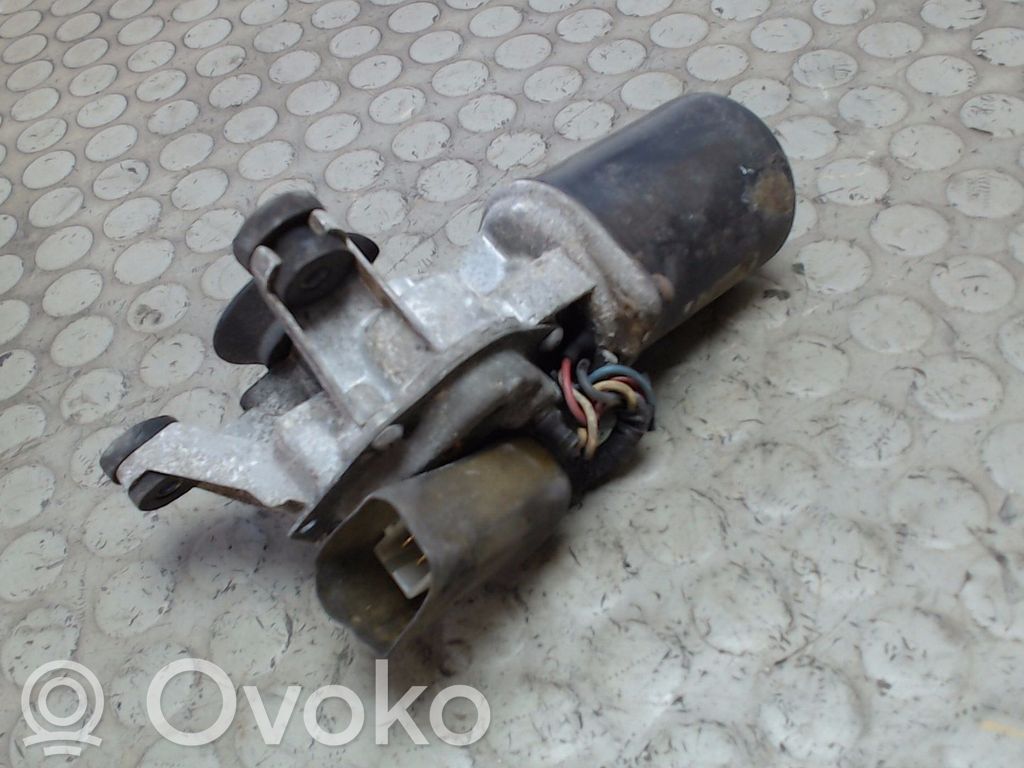 Nissan Sunny Motorino del tergicristallo