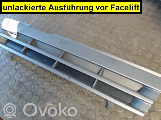 Opel Vectra A Etusäleikkö 