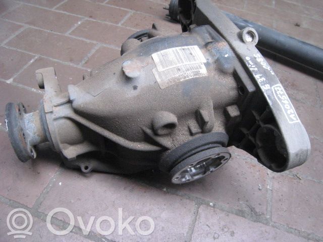 BMW 5 E39 Galinis reduktorius 