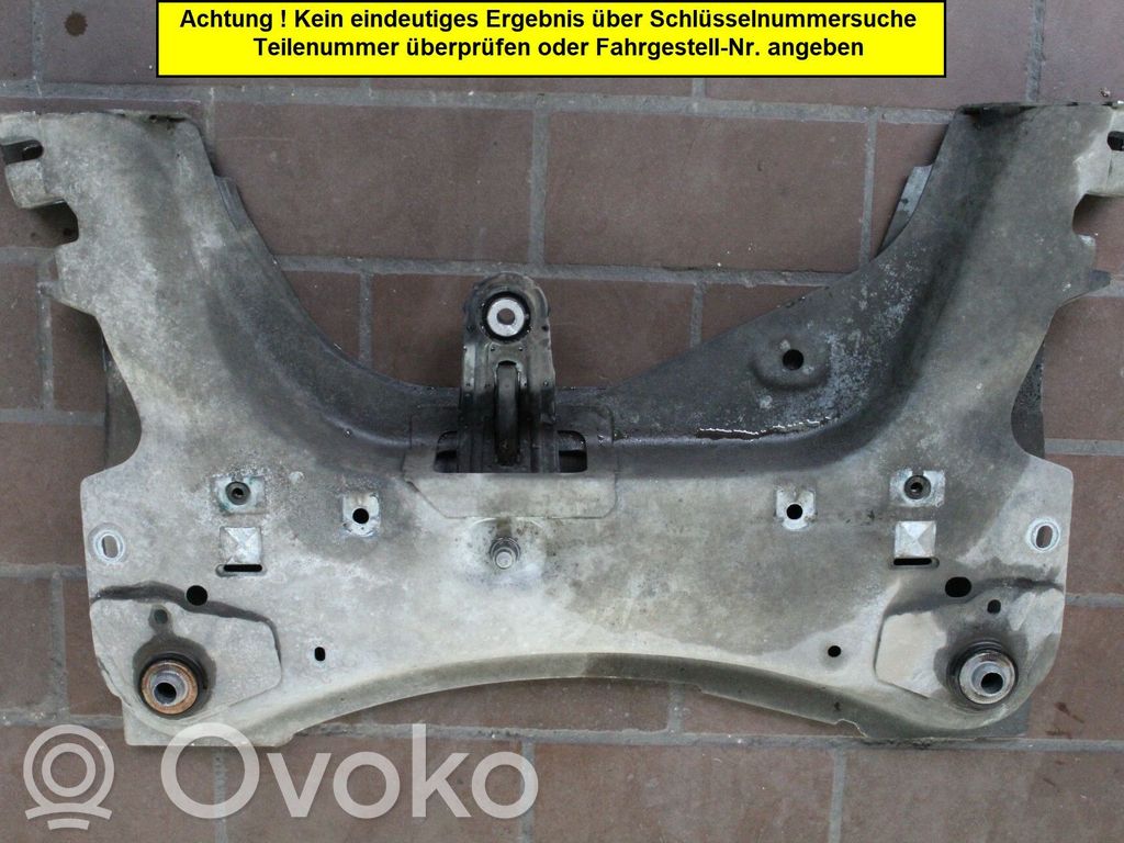 Renault Clio III Front subframe 