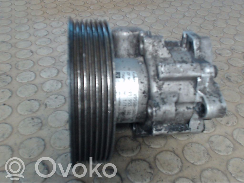 Ford Scorpio Ohjaustehostimen pumppu 