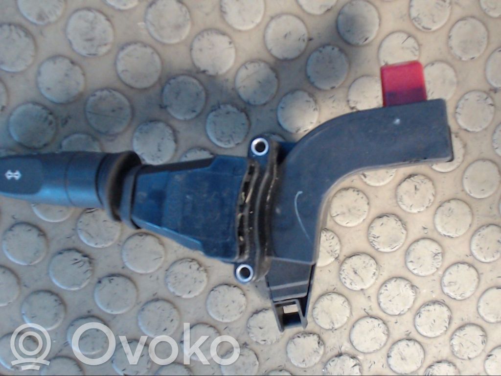 Suuntavilkun vipu