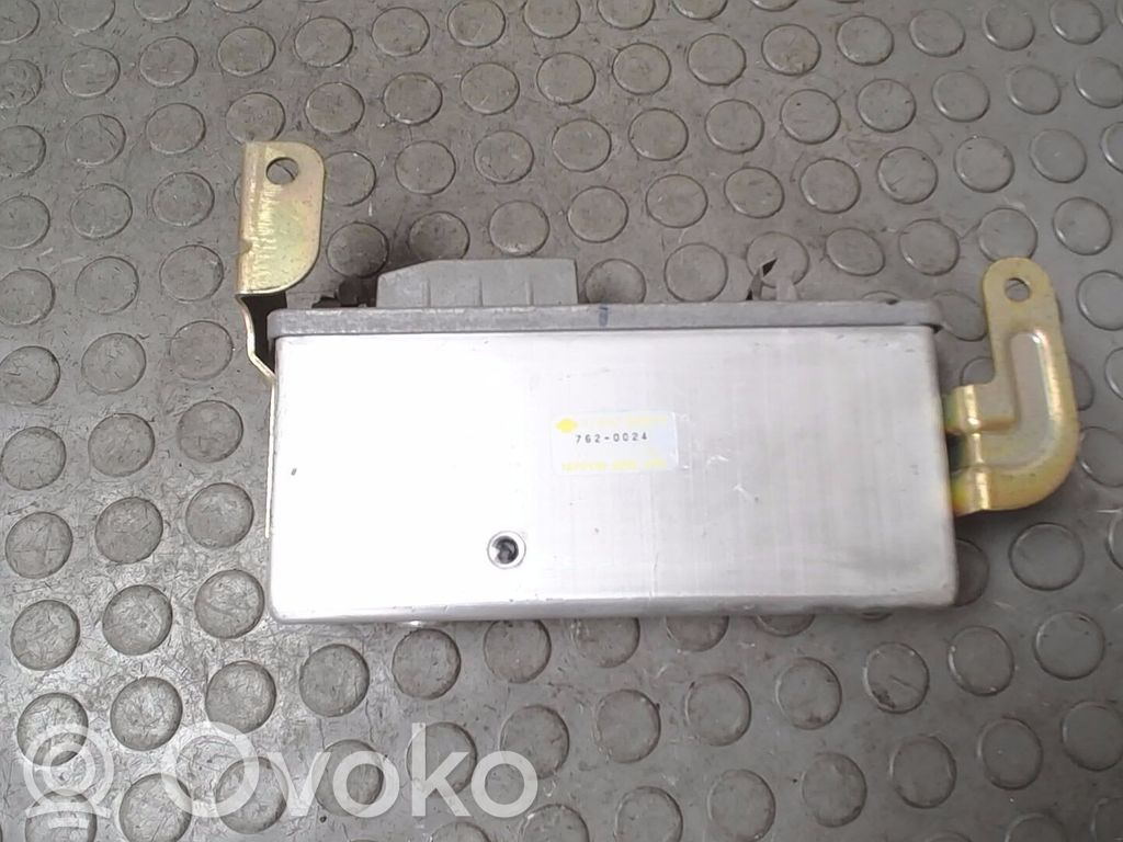 Nissan Primera Unidad de control/módulo del ABS 