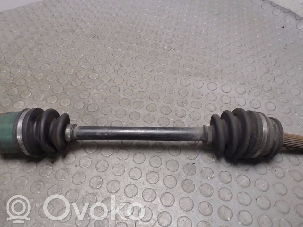 Nissan Micra Etuvetoakseli