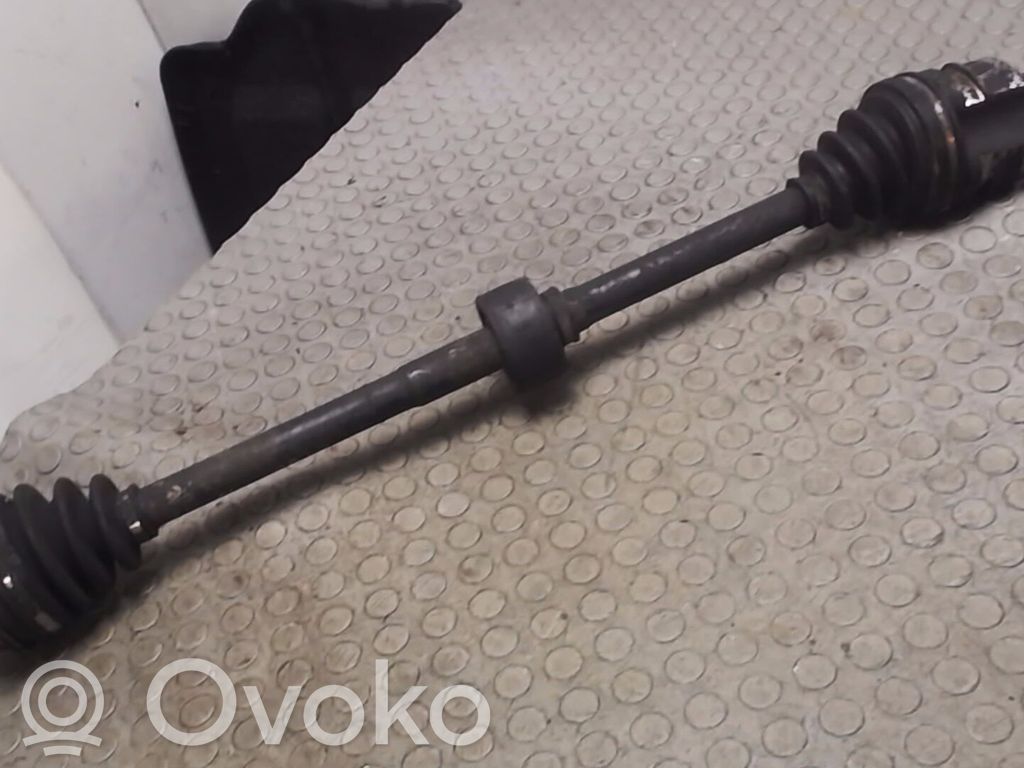 Toyota Corolla E80 Półoś przednia 
