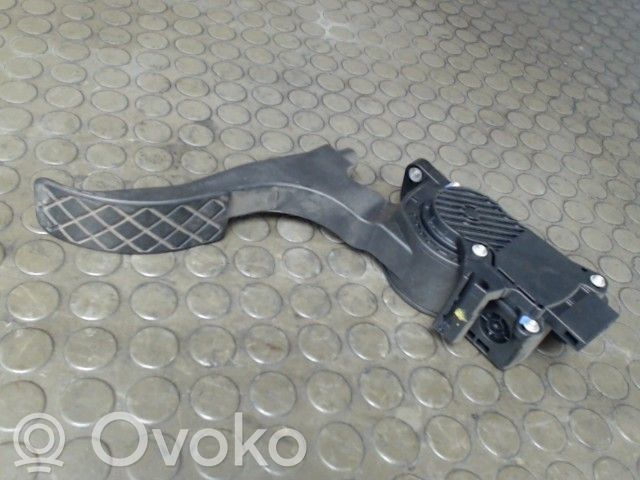 Skoda Fabia Mk1 (6Y) Gaspedal