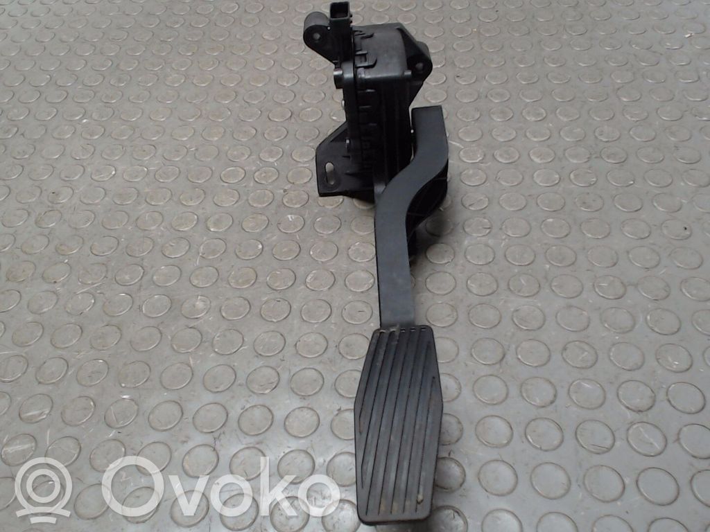 Gaspedal   09199356