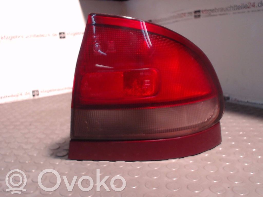Mazda 626 Rear/tail lights 
