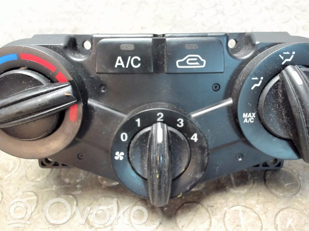 KIA Rio Air conditioning/heating control unit 