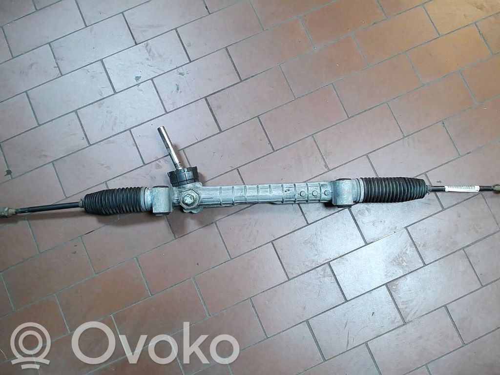 Opel Corsa C Vairo kolonėlė 