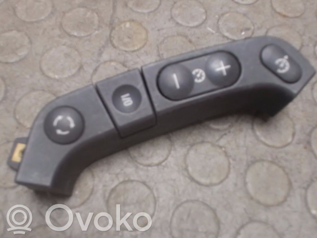 BMW 5 E39 Interruttore di controllo della velocità 
