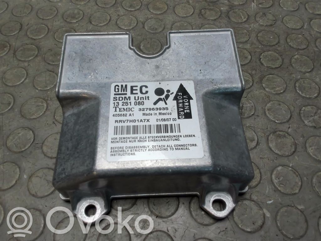 Opel Astra H Airbag control unit/module 