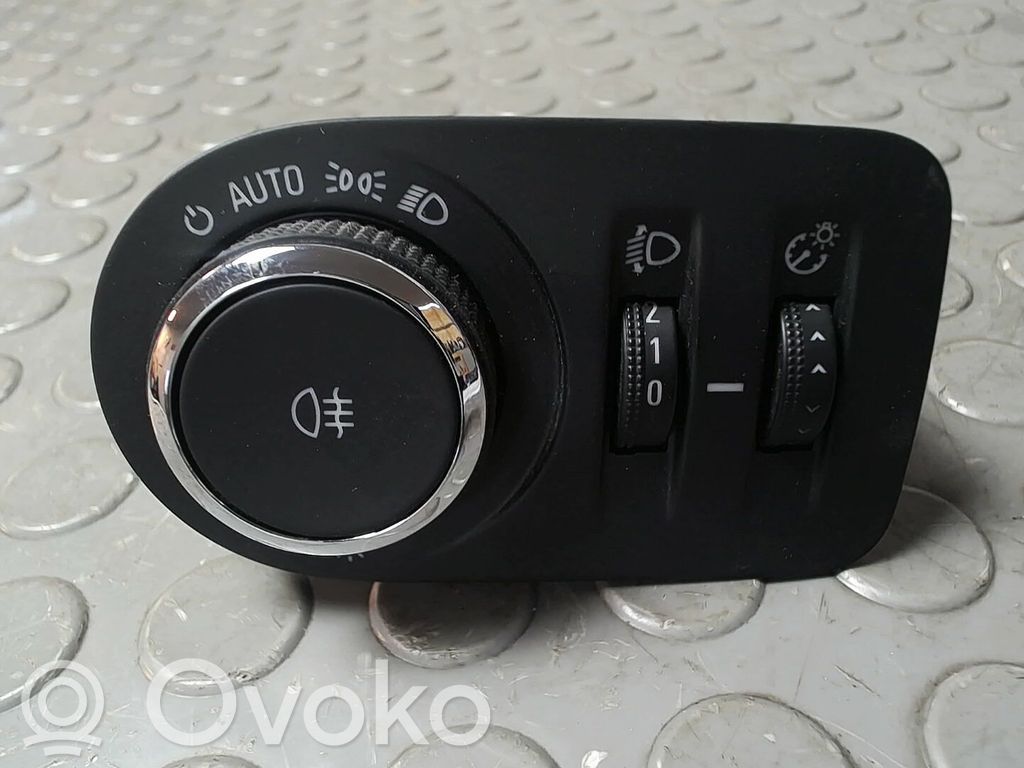 Opel Corsa D Lichtschalter 