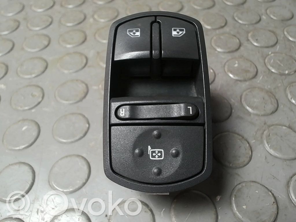 Opel Corsa D Electric window control switch 