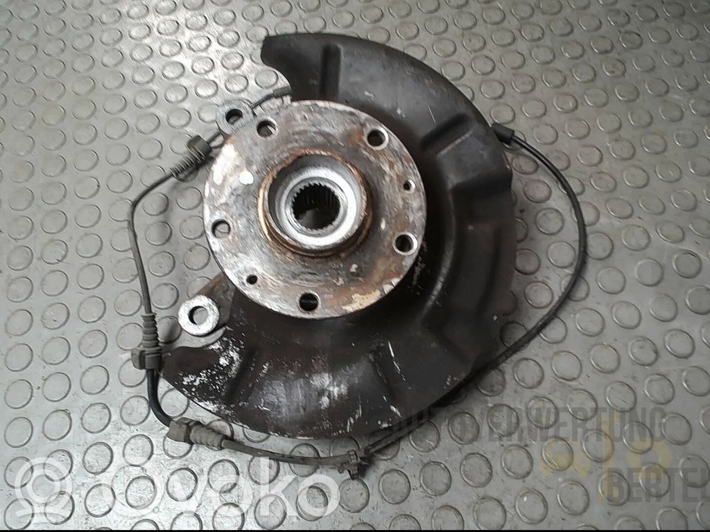 Achsschenkel vorne   4515179J51