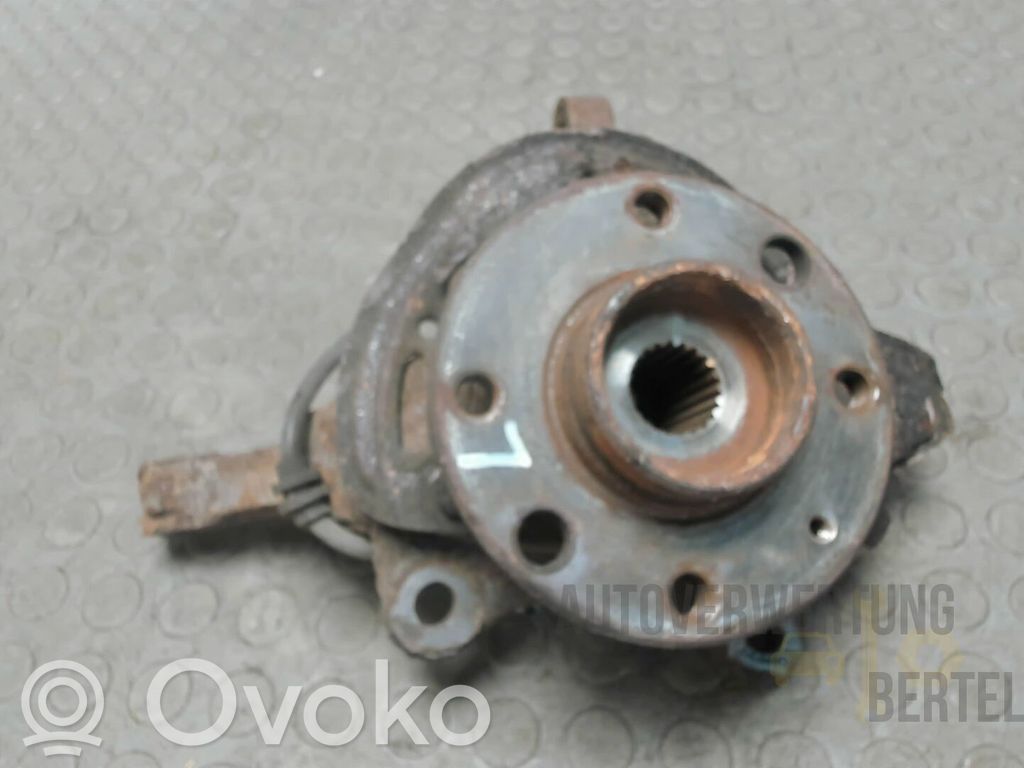 Opel Corsa C Achsschenkel vorne 