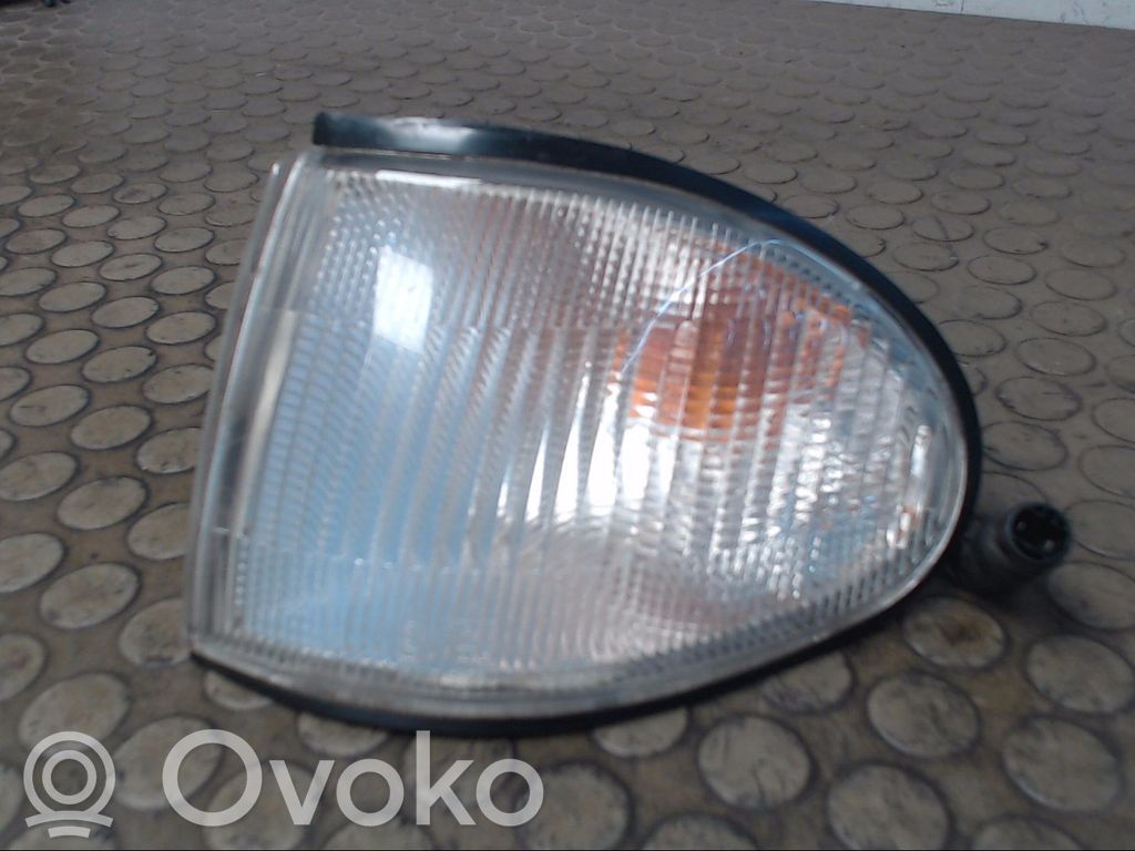 Kierunkowskaz przedni   9230133520,9230133510