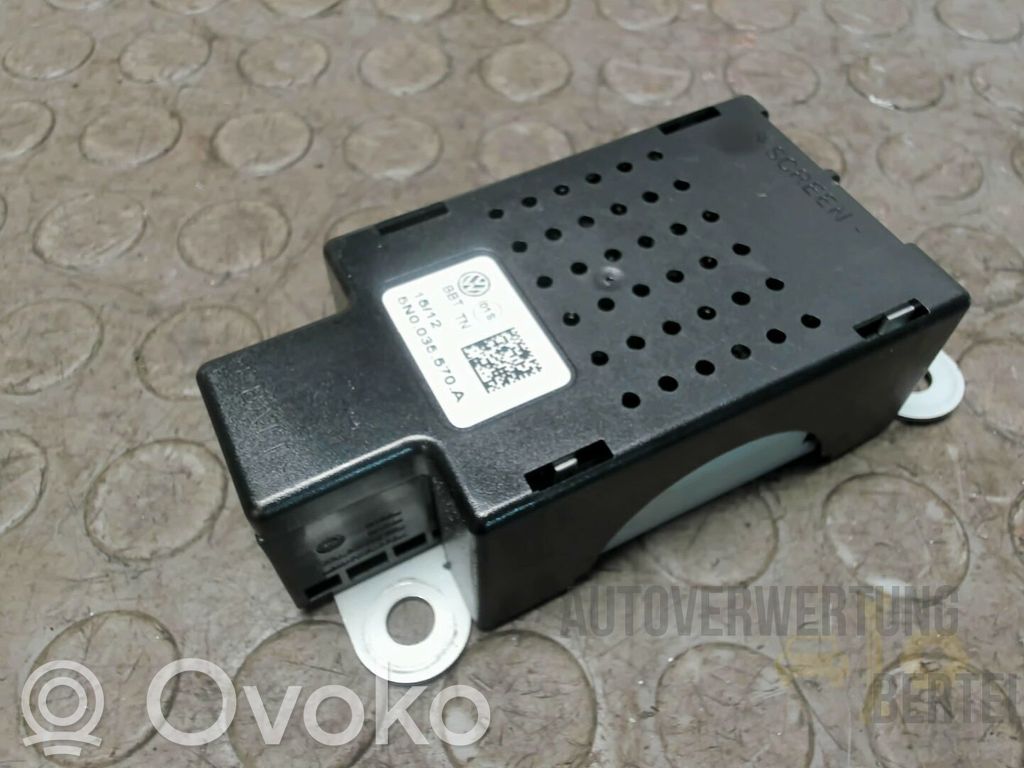 Volkswagen Tiguan Antena radiowa 