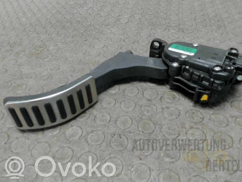 Skoda Roomster (5J) Akceleratoriaus pedalas 