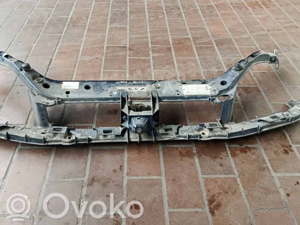 Ford Focus Radiatoru paneļa augšējā daļa (televizors)