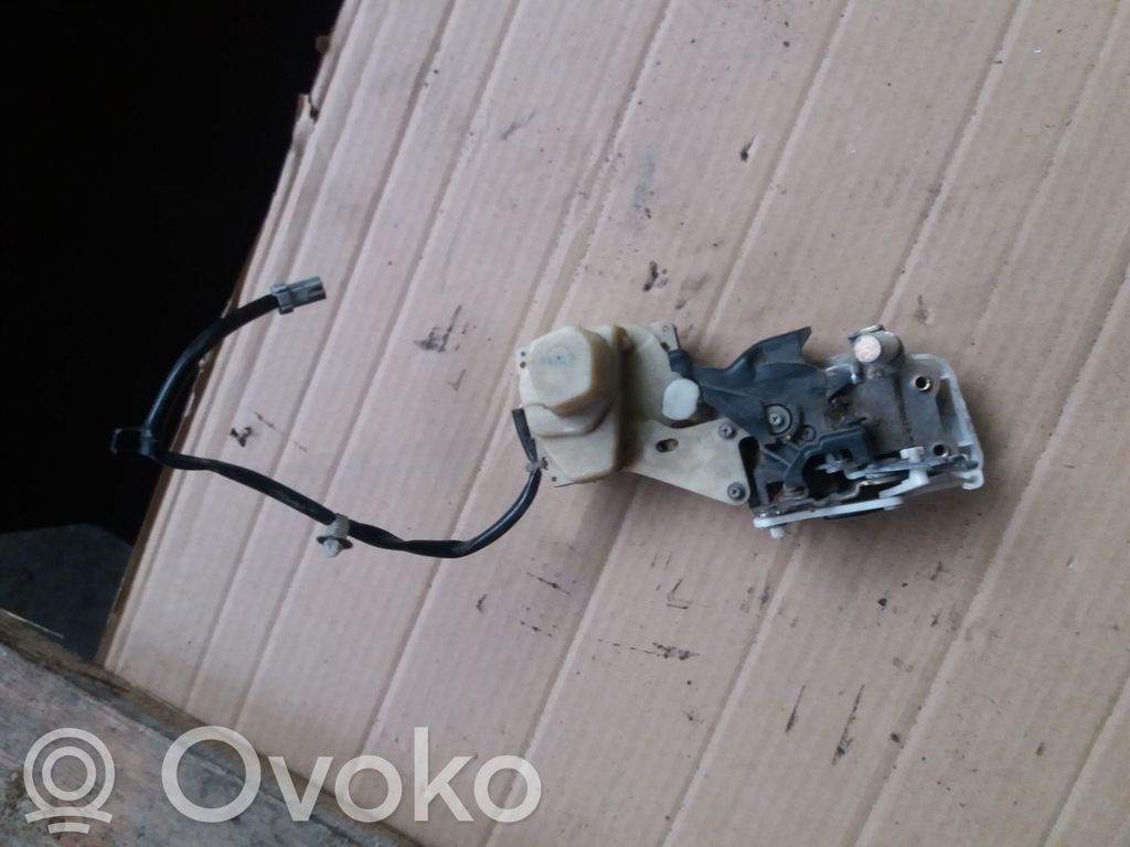 Honda Accord Zamek drzwi tylnych 