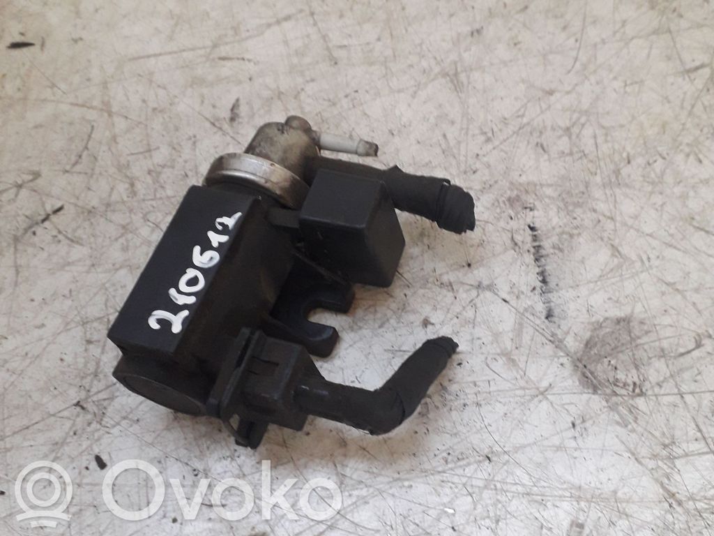 Electroválvula del turbo   2190316