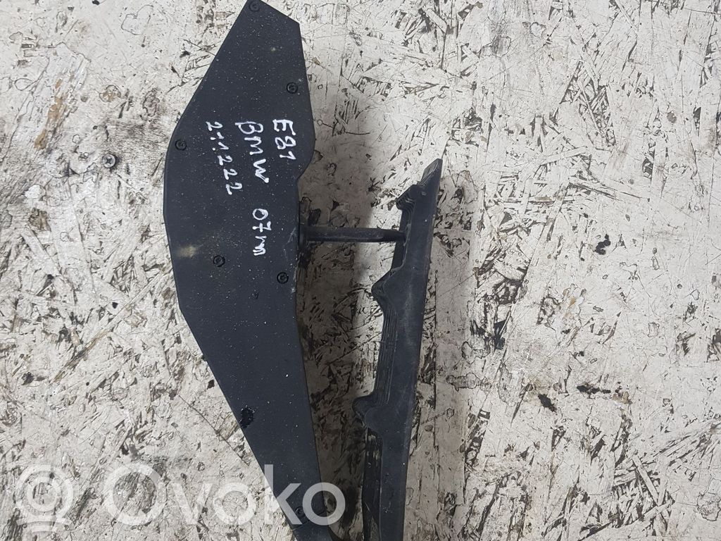 Accelerator throttle pedal