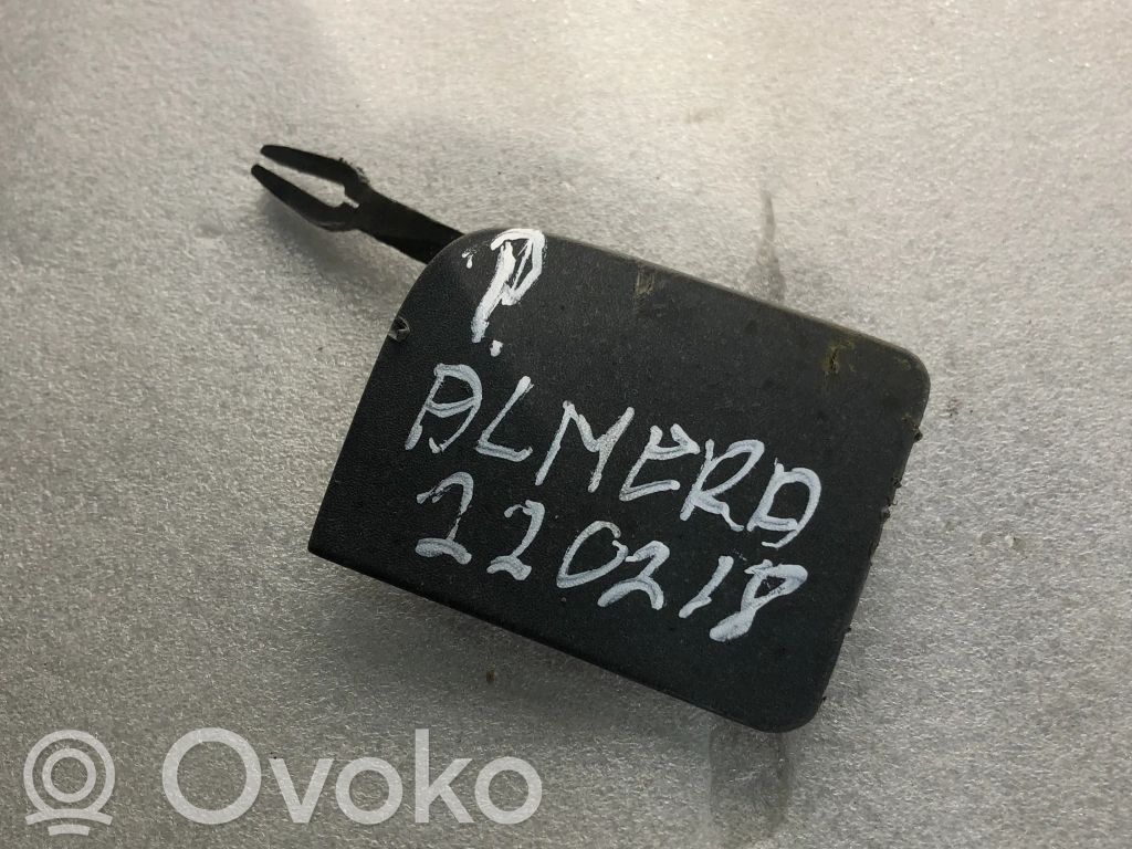 Nissan Almera Tino Zaślepka / Osłona haka holowniczego przednia 