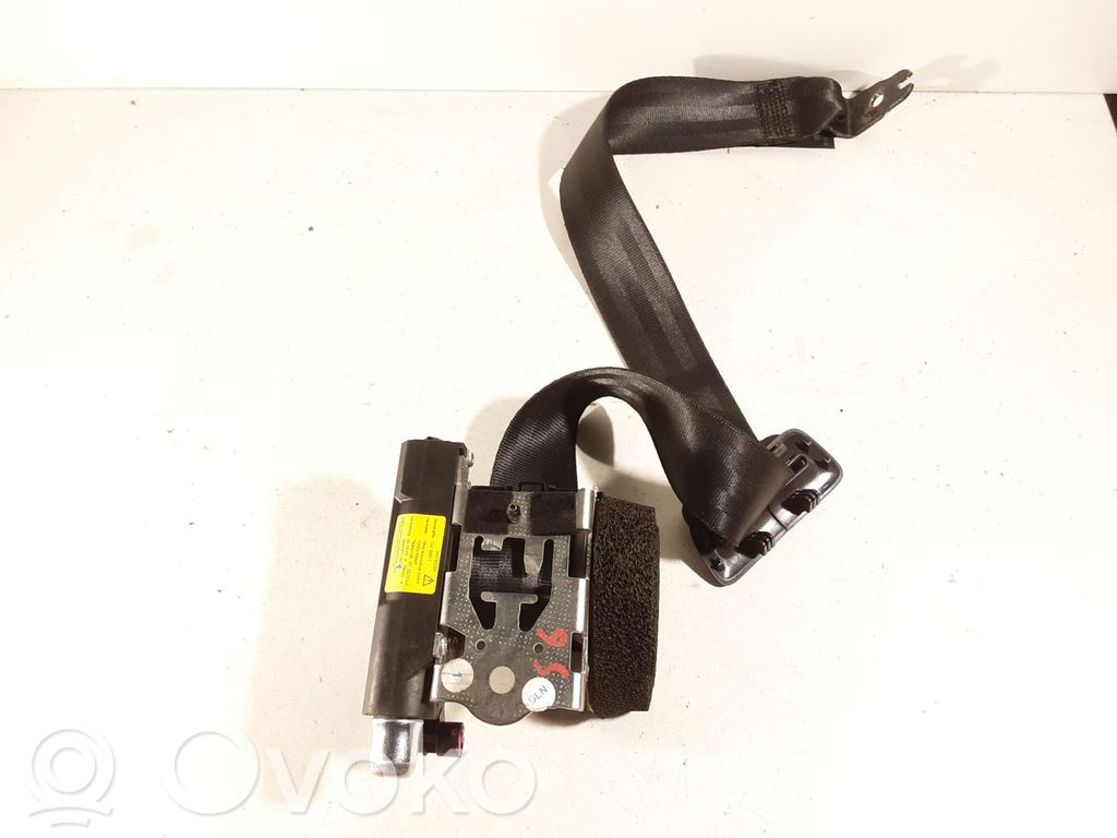 Volvo S60 Cinturón trasero 