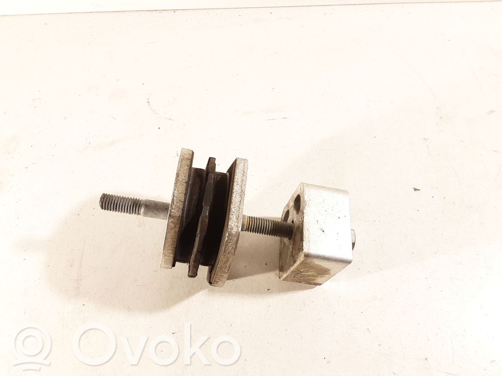 Cits aizmugures šasijas elements   31406520,31406524