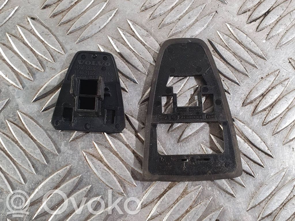 Volvo S60 Klamra tylnego pasa bezpieczeństwa 