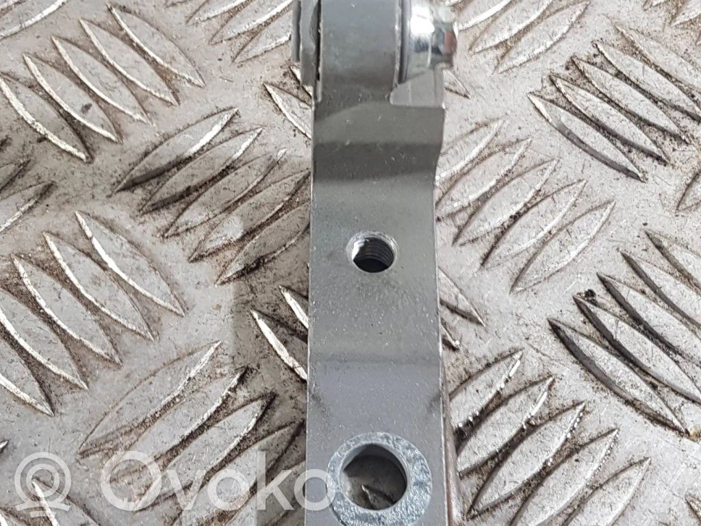 Volvo S60 Front door lower hinge 