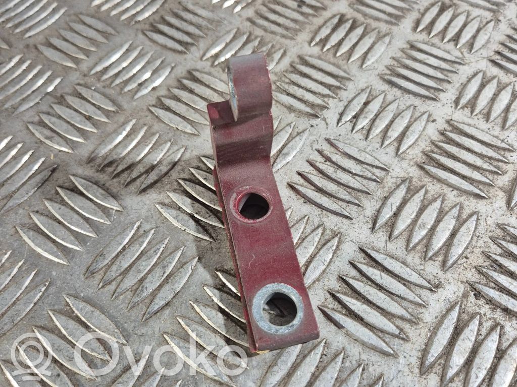 Volvo V40 Front door upper hinge 