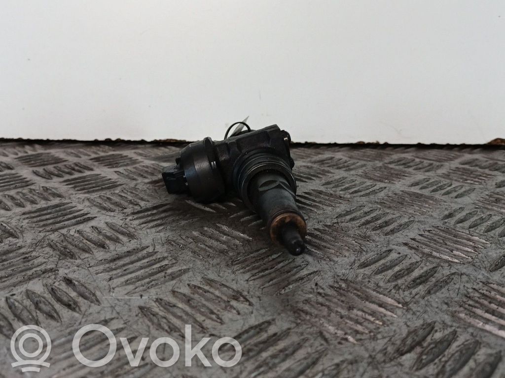 Injektor Einspritzdüse   038130073AG,0414720215