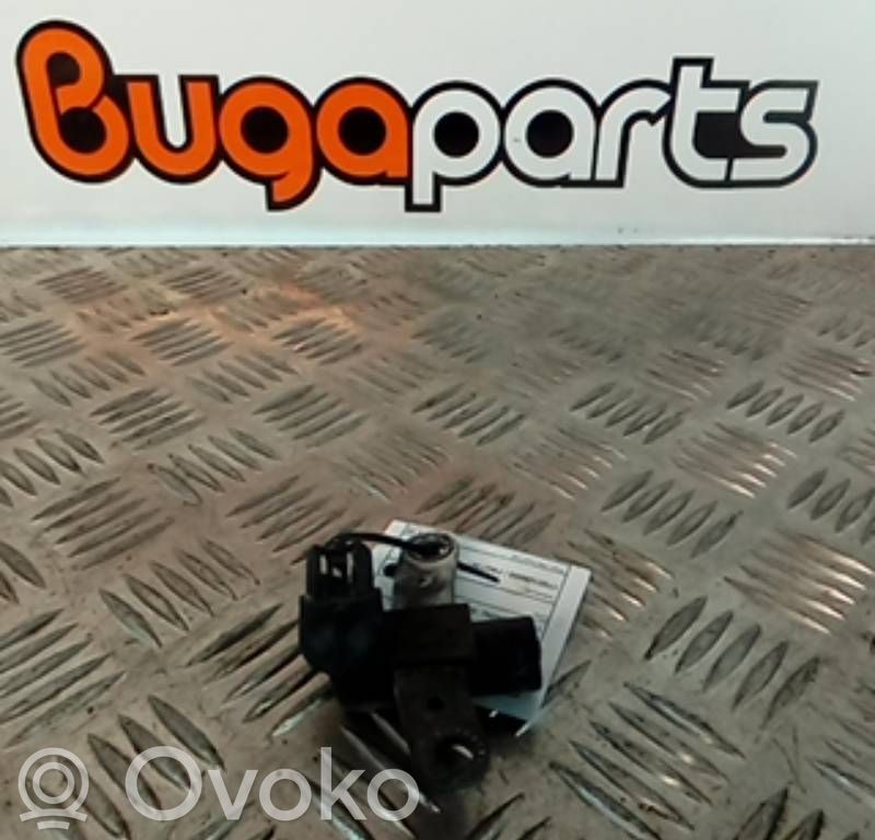 Sensor   7700109055,F9Q736