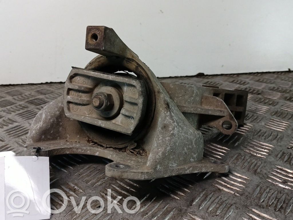 Variklio pagalvė   A23646743001