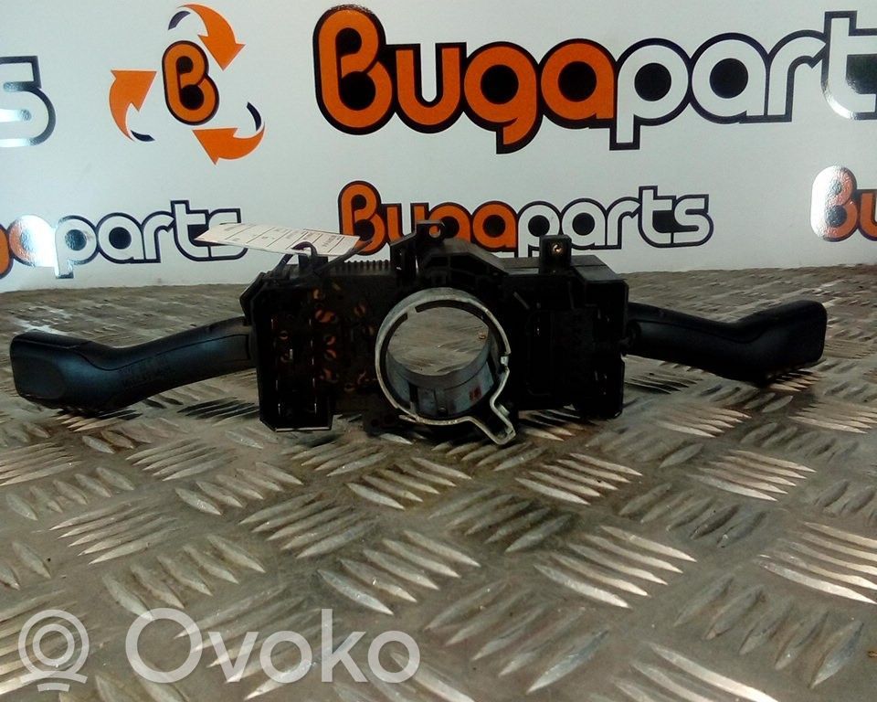 Комплект ручек   8L0953513G,4B0953503F