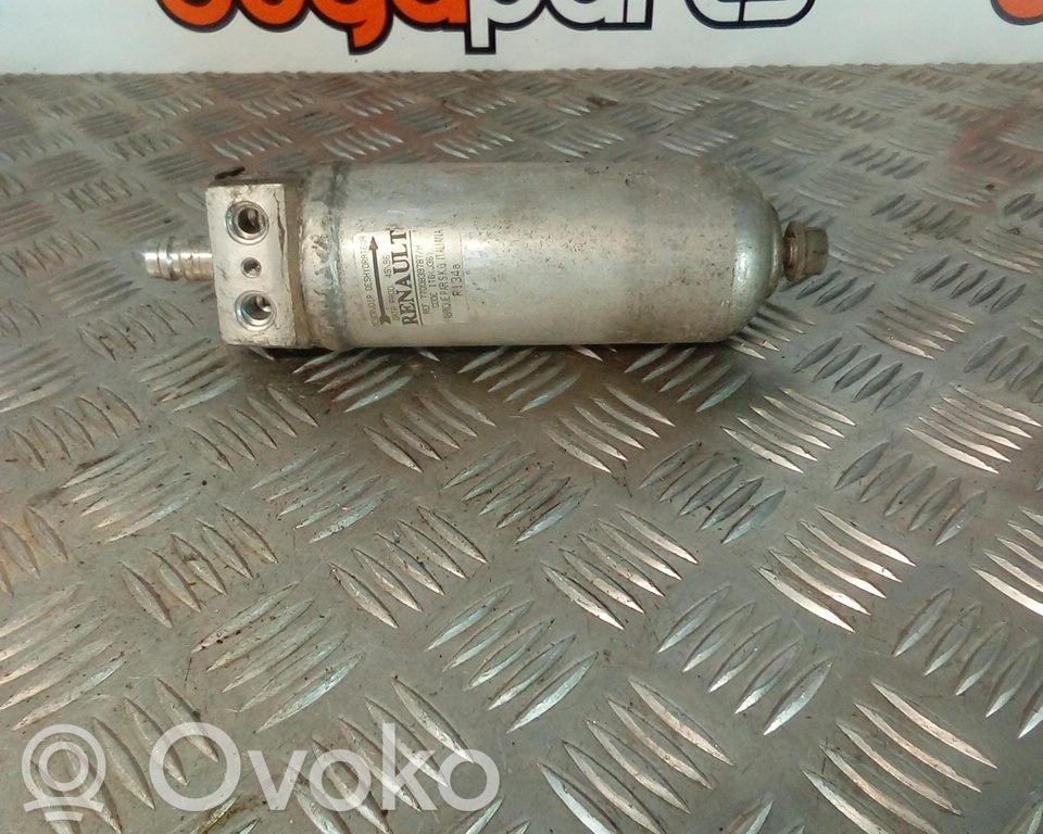 Ilmastointilaitteen ilmankuivain (A/C)   7700839787